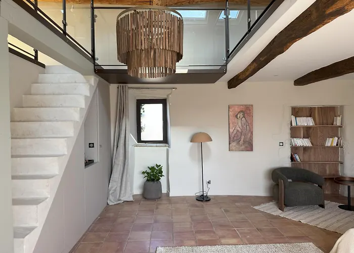 Maison Casamande&spa - Luxe Et Sérénité Dans Un Domaine D'amandiers Bed & Breakfast Bouquet