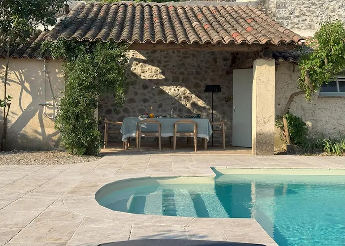 Bed & Breakfast Maison Casamande&spa - Luxe Et Sérénité Dans Un Domaine D'amandiers 3*